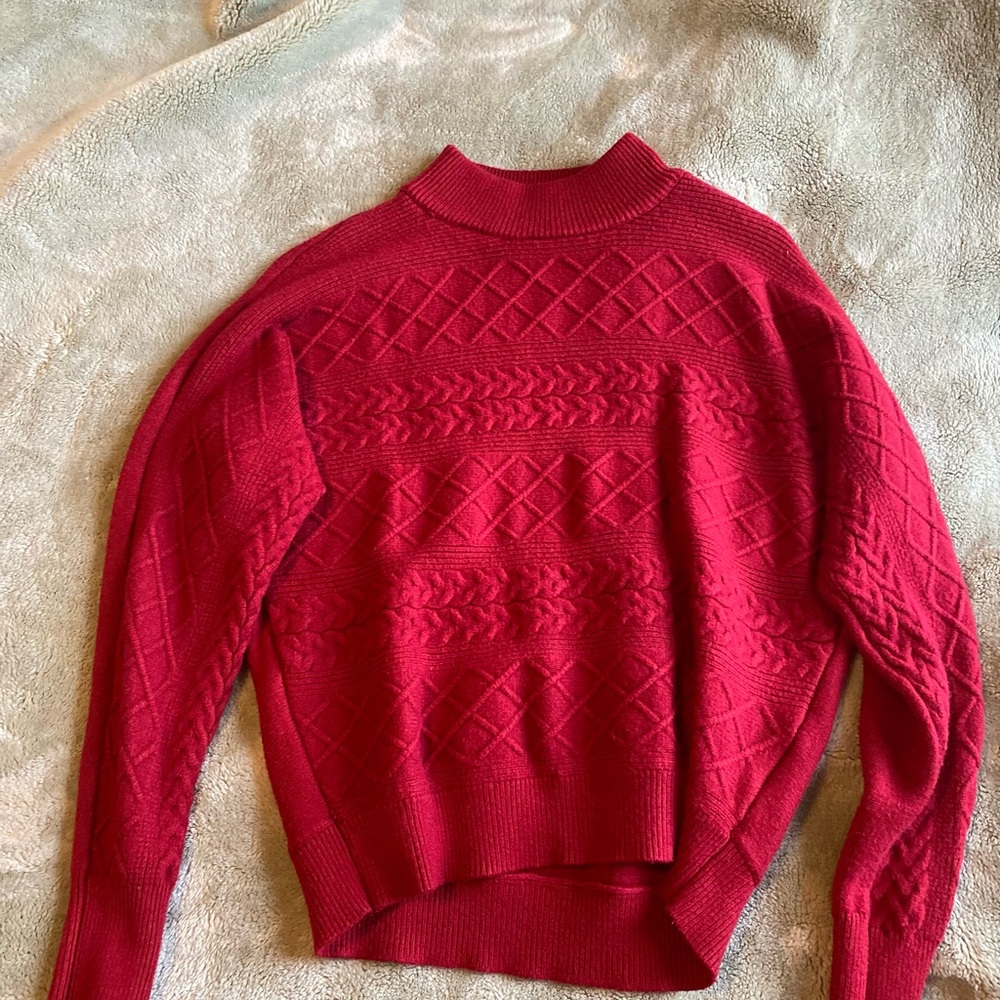 Magaschoni Red Textured Women's Turtleneck Sweater